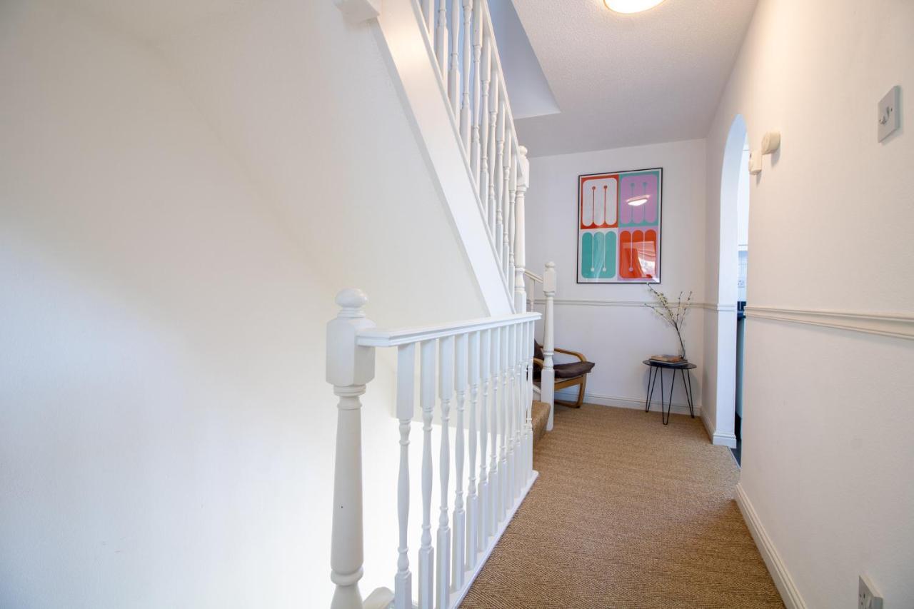 Laurels- 3-Beds, Parking, Short Walk To Beach 托基 外观 照片