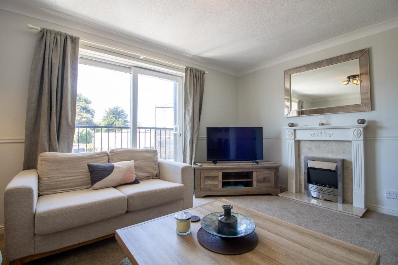 Laurels- 3-Beds, Parking, Short Walk To Beach 托基 外观 照片