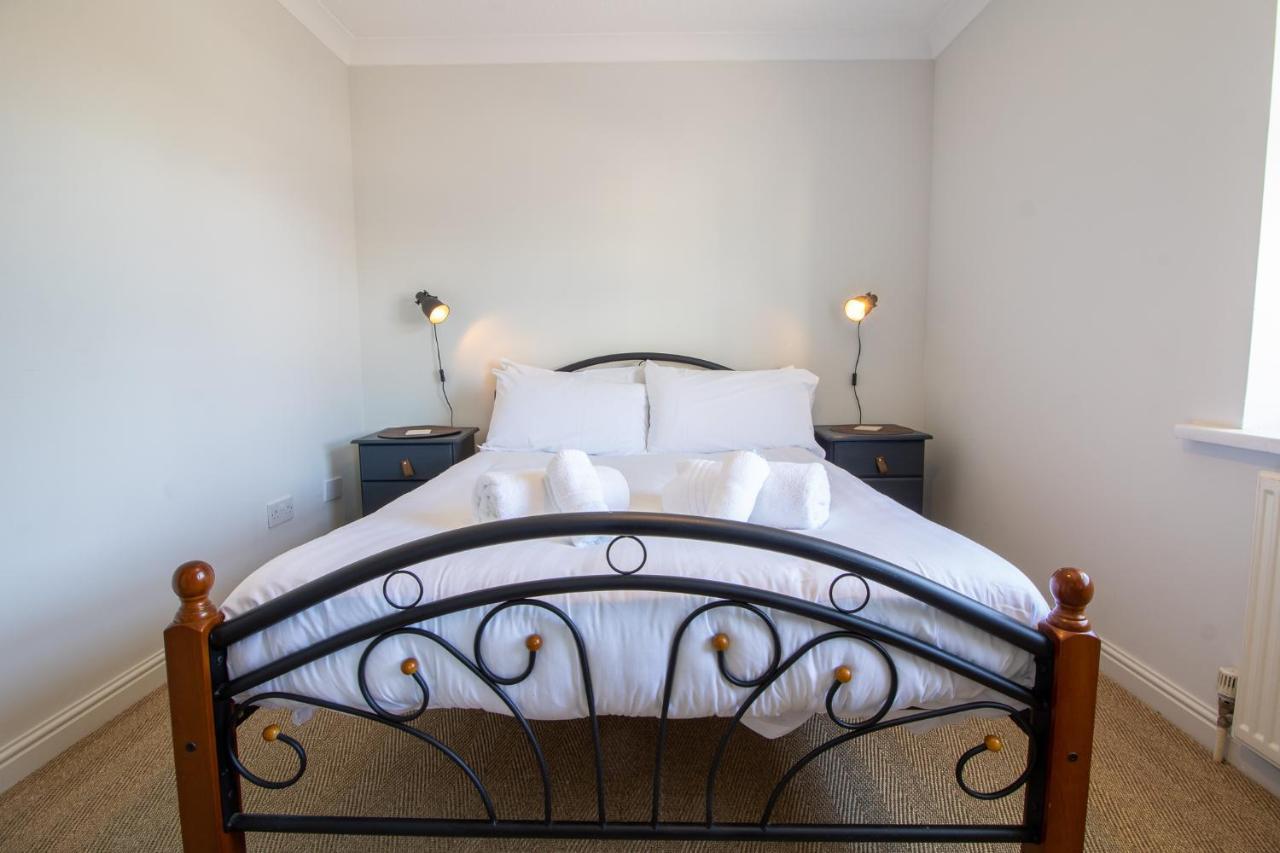 Laurels- 3-Beds, Parking, Short Walk To Beach 托基 外观 照片